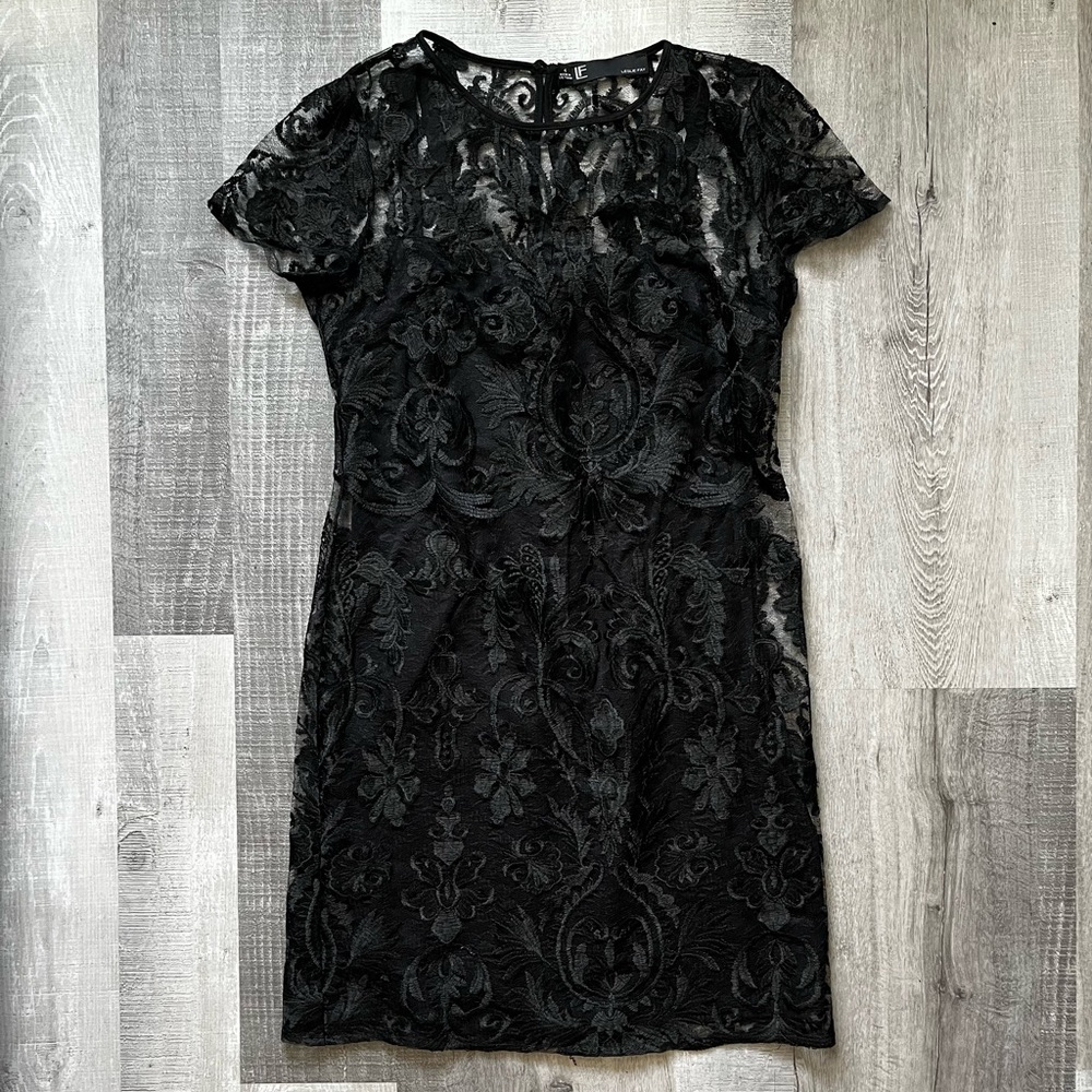 Dillards Floral Lace Sheath Dress Size 4